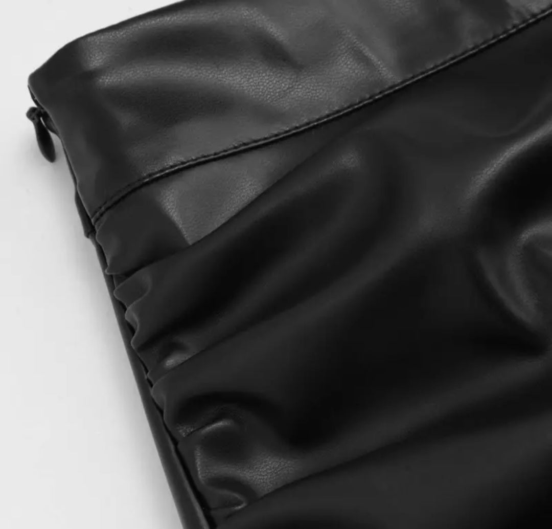 Courtny Leather Skirt