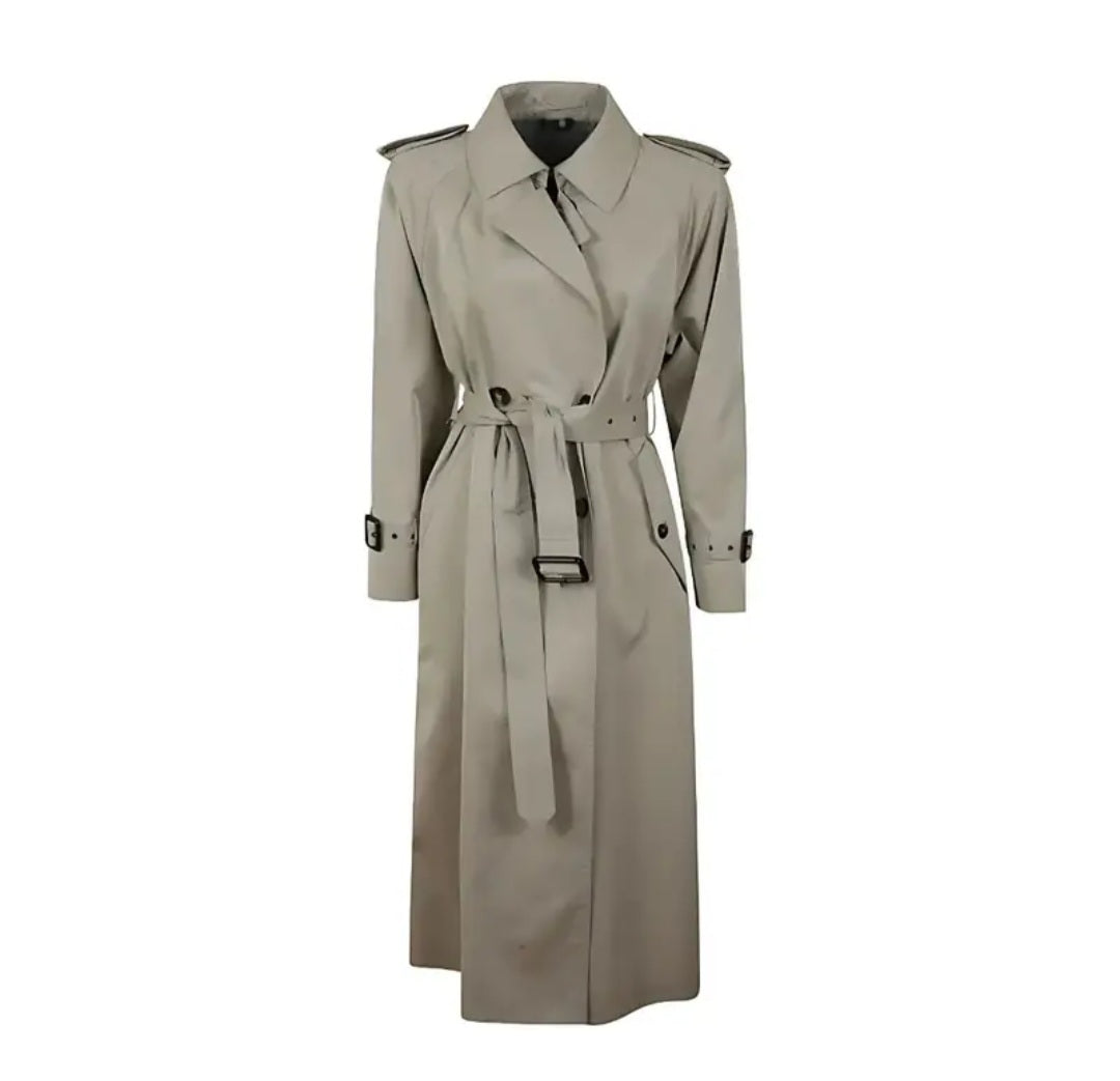 Mary-Kate Trenchcoat